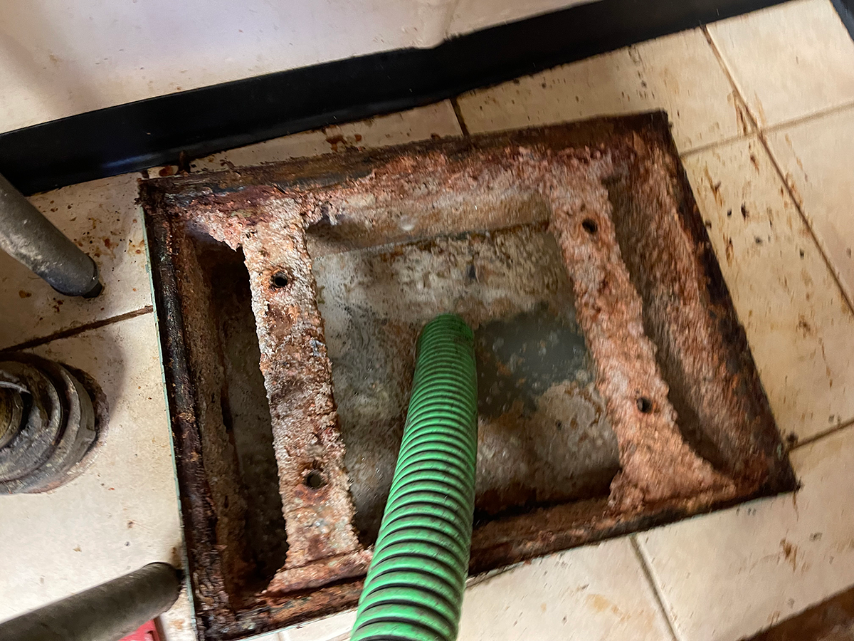 Grease Trap Cleaning Keeps Your Commercial Kitchen Running Smoothly