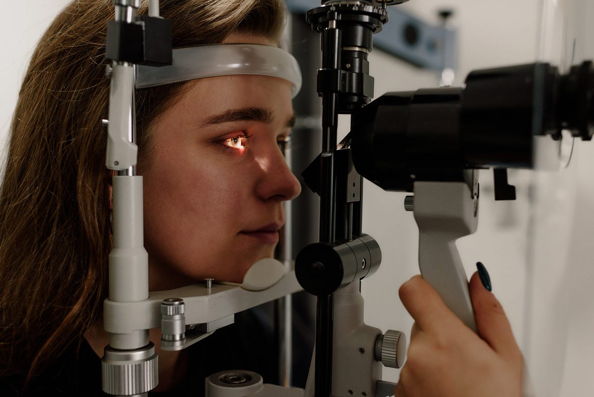 The Factors that Influence Lasik Eye Treatment Costs by watchfreeone