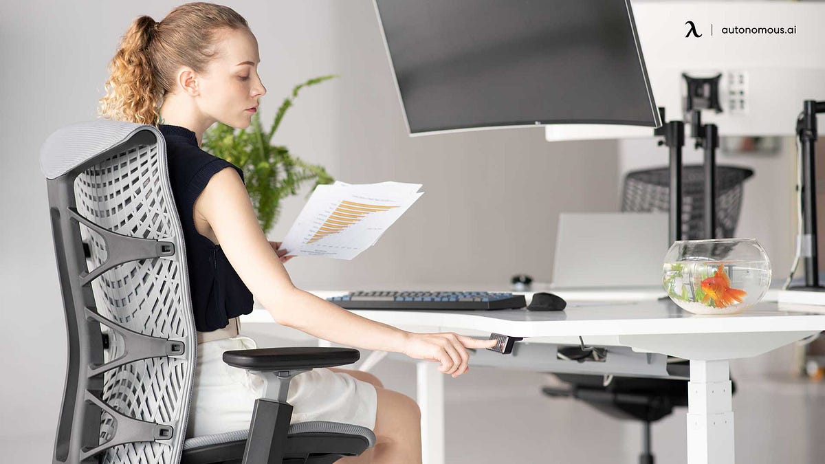 The Best Accessories For An Ergonomic Desk Setup In Your Home Office -  Forbes Vetted