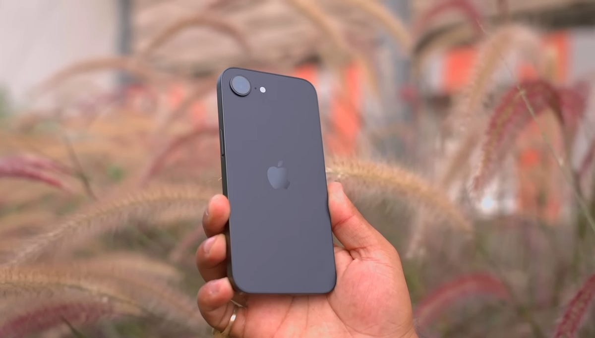 Is the iPhone 16e Worth ₹59,000? Here’s the Truth!