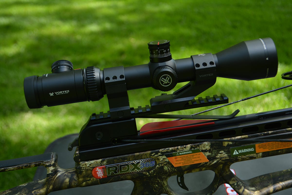 What Is the Best Crossbow Scope? Read our Top 8 Crossbow Scope Reviews