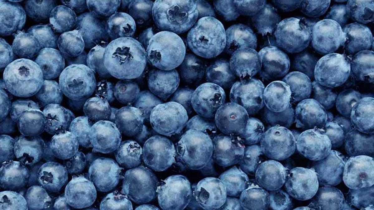“Optimal Blueberry Consumption A Guide to Portion Sizes for Health and