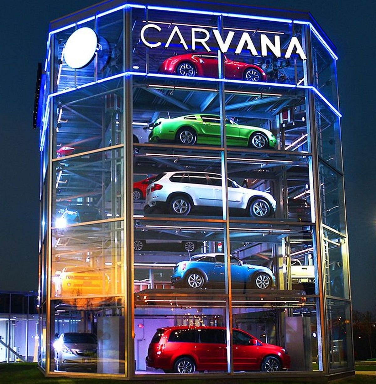 Carvana Car Vending Machine Targeted by High Tech Thieves by Arizona