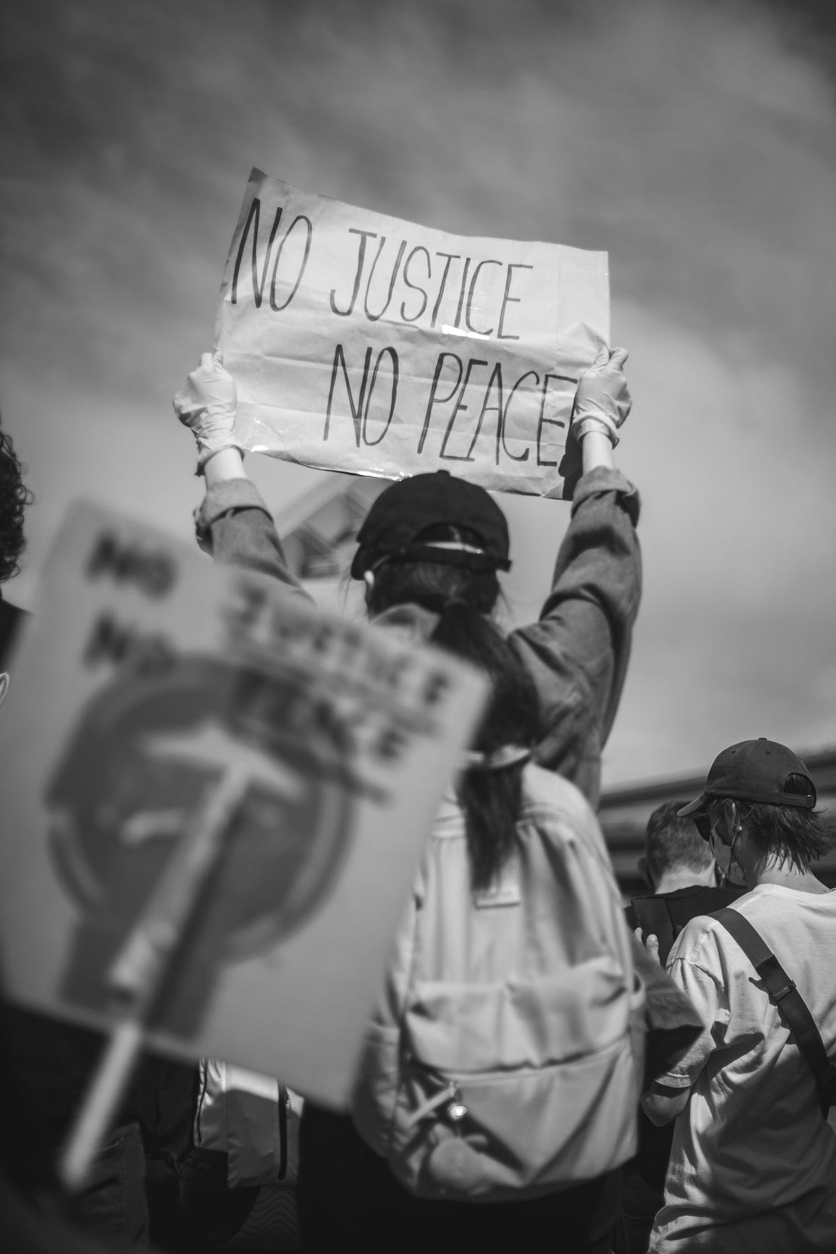 Rooshibi Leaks: We Demand Change - 7k2k2ab