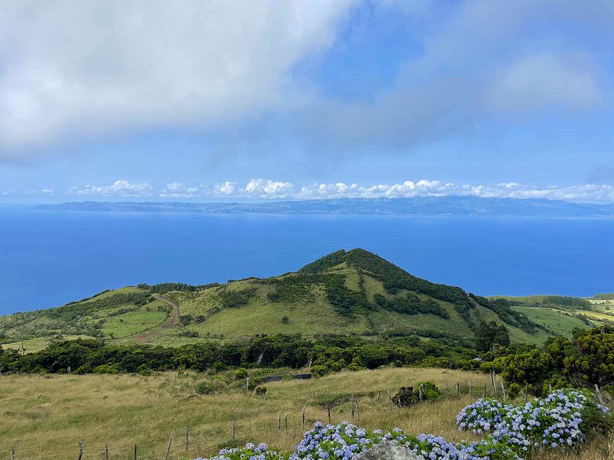 Wild Blue on a Bed of Green. From the Azorean sky to its horizon by