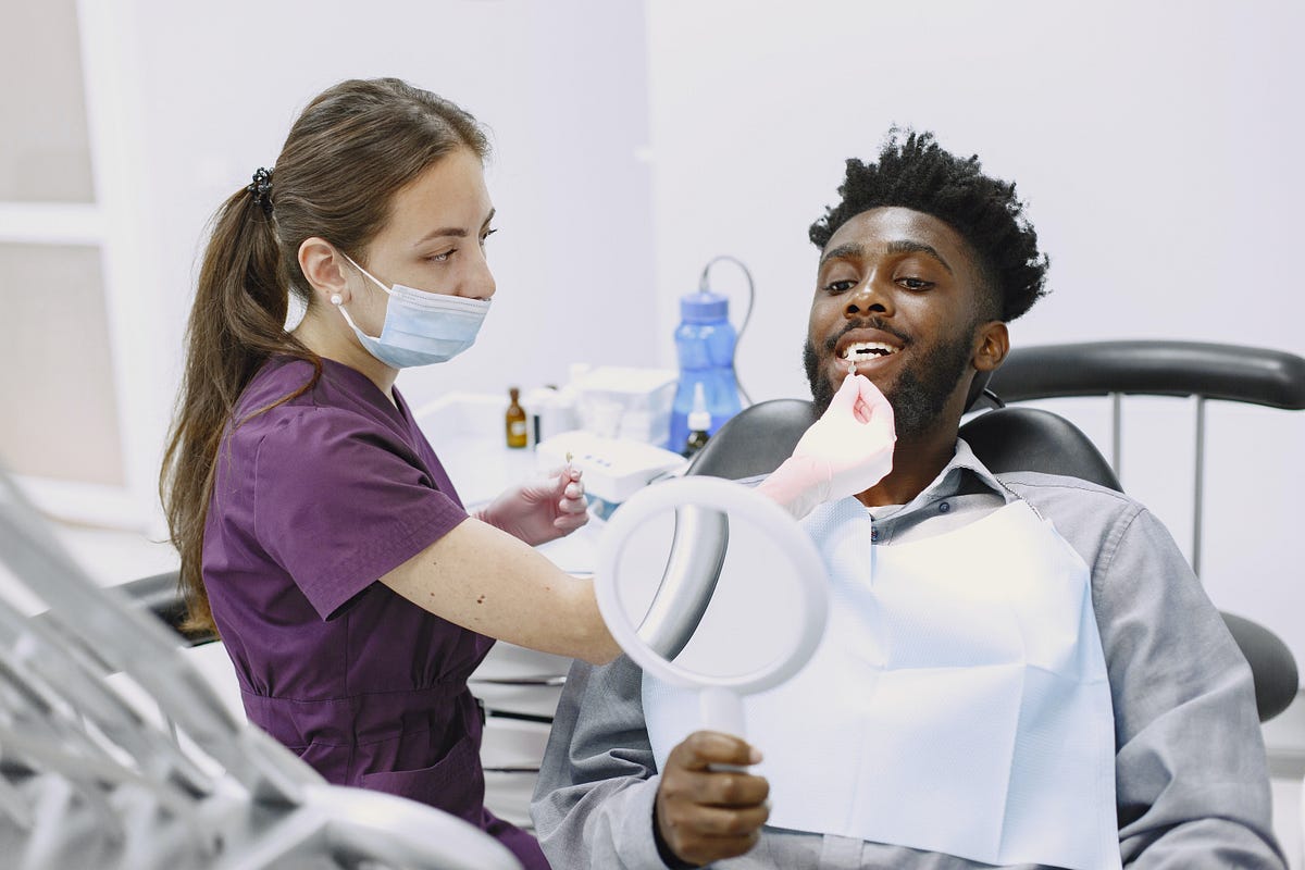 How much does it cost to a dental assistant? by