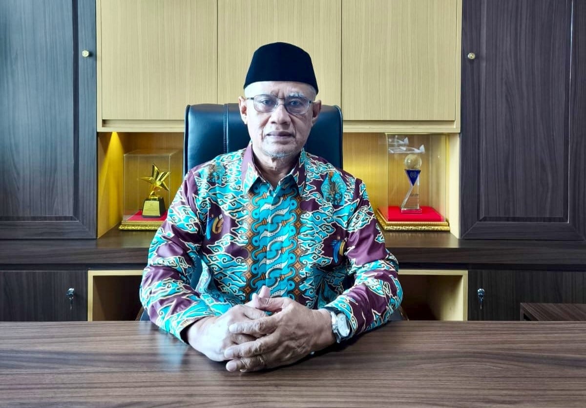 Haedar Nashir Ajak Warga Muhammadiyah Kenakan Batik Milad ke-113