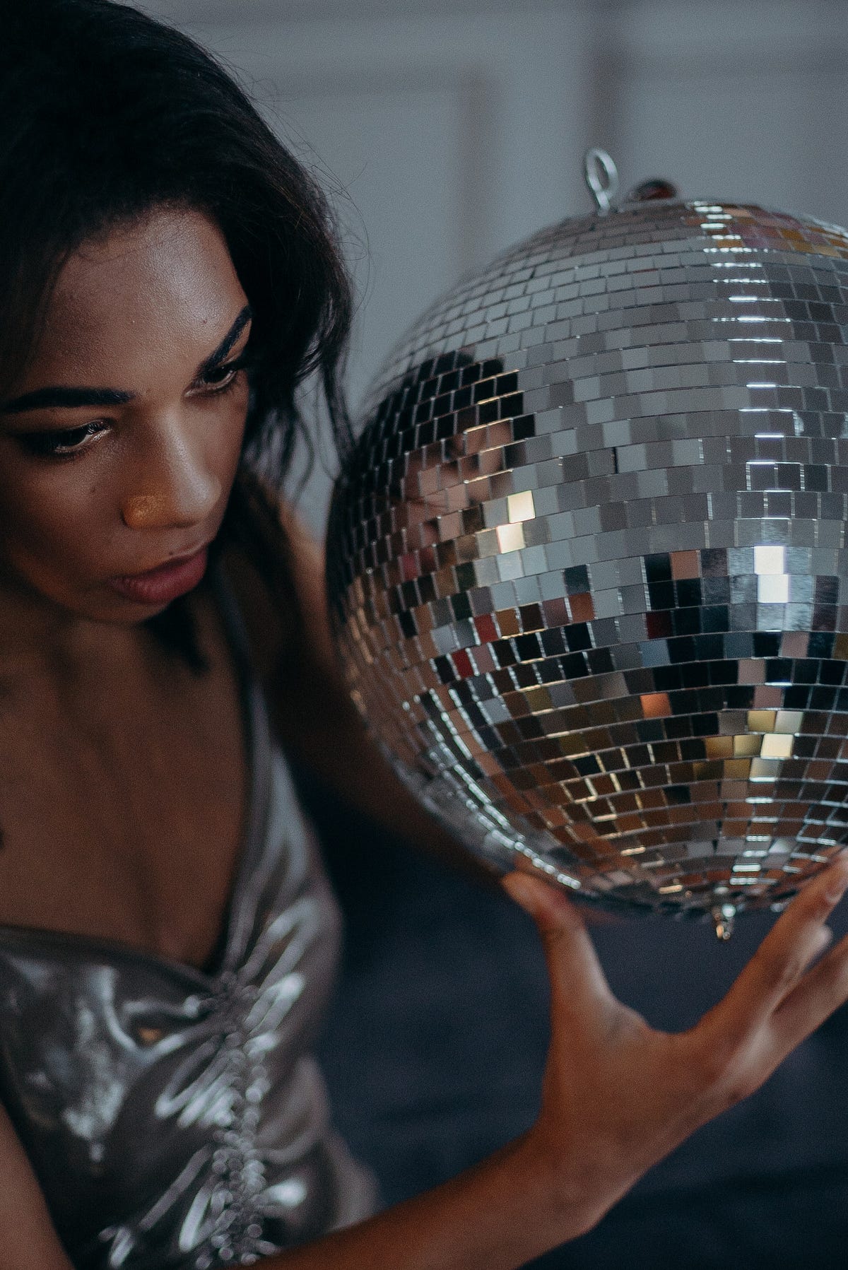 The subtle genius of Taylor Swift’s new song ‘mirrorball’ by Ryner Lai Medium
