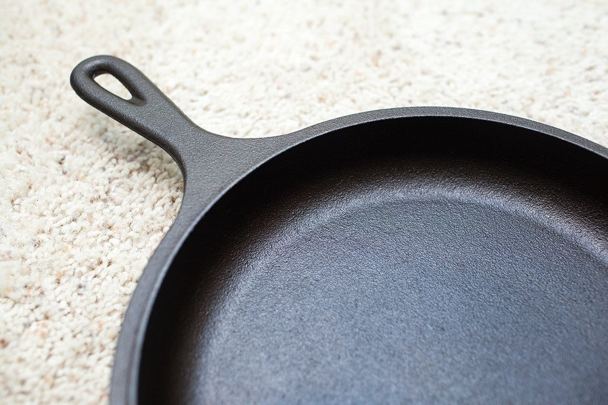 How to Season Cast Iron – Crisbee Cast Iron Seasoning