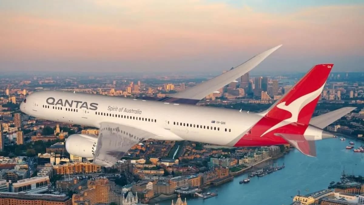 Flying with Qantas Airways: Redefining Luxury and Comfort in the Skies