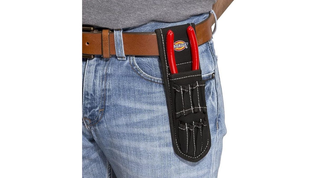 A Craftsman’s Guide How to Wear a Tool Belt Like a Pro by Kahtrine