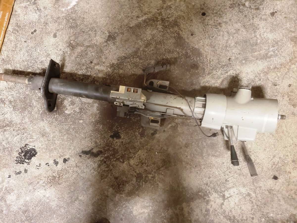 1977 Chevy Corvette gray tilt steering column