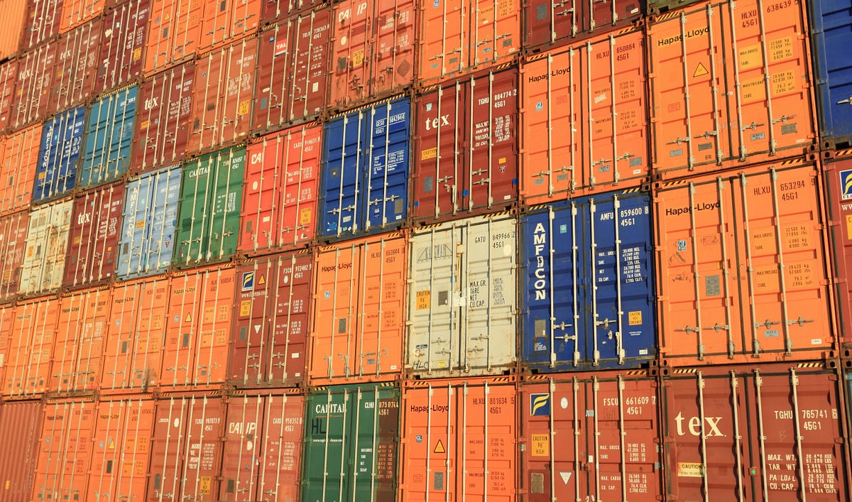 Advanced Laravel Caching Techniques with Redis | by Zulfikar Ditya | Medium