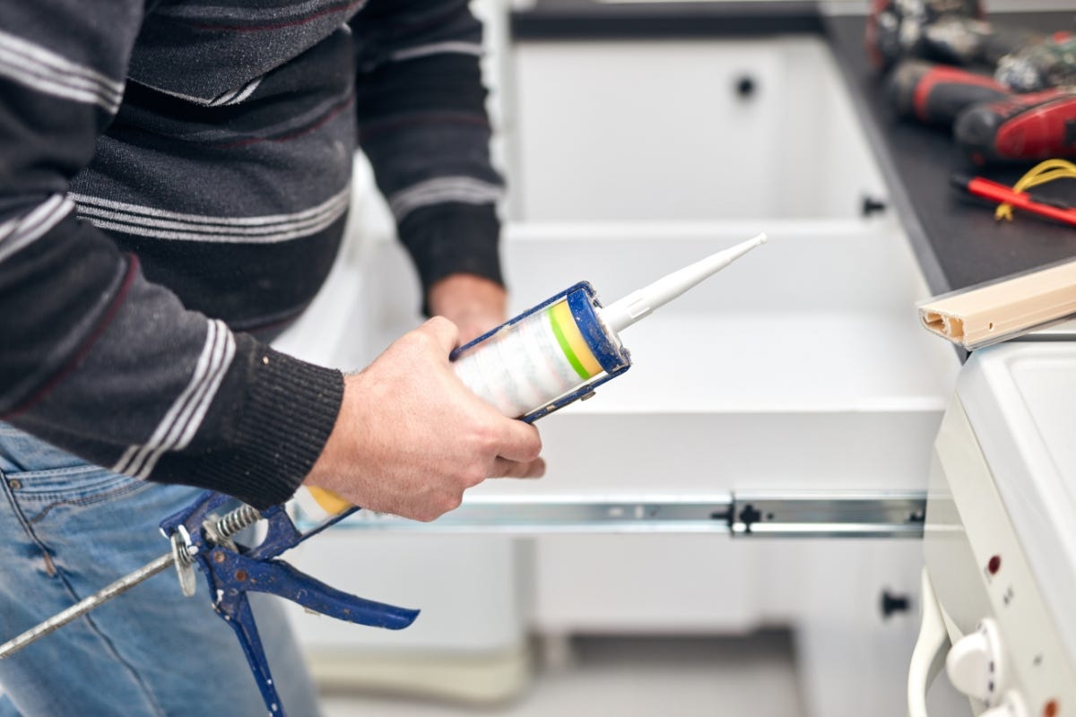 Understanding the Differences: Silicone Sealant vs Polyurethane Sealant