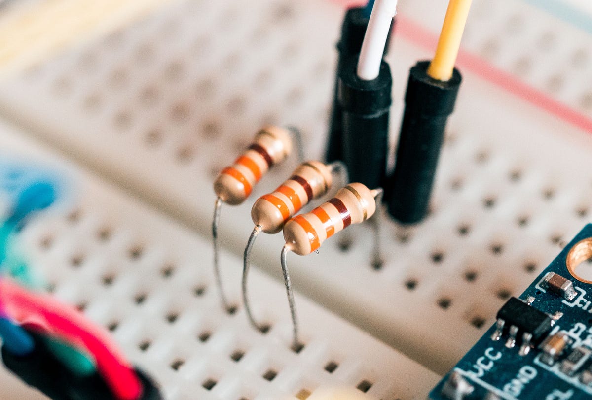 Understanding Resistors: A Comprehensive Guide to Their Function