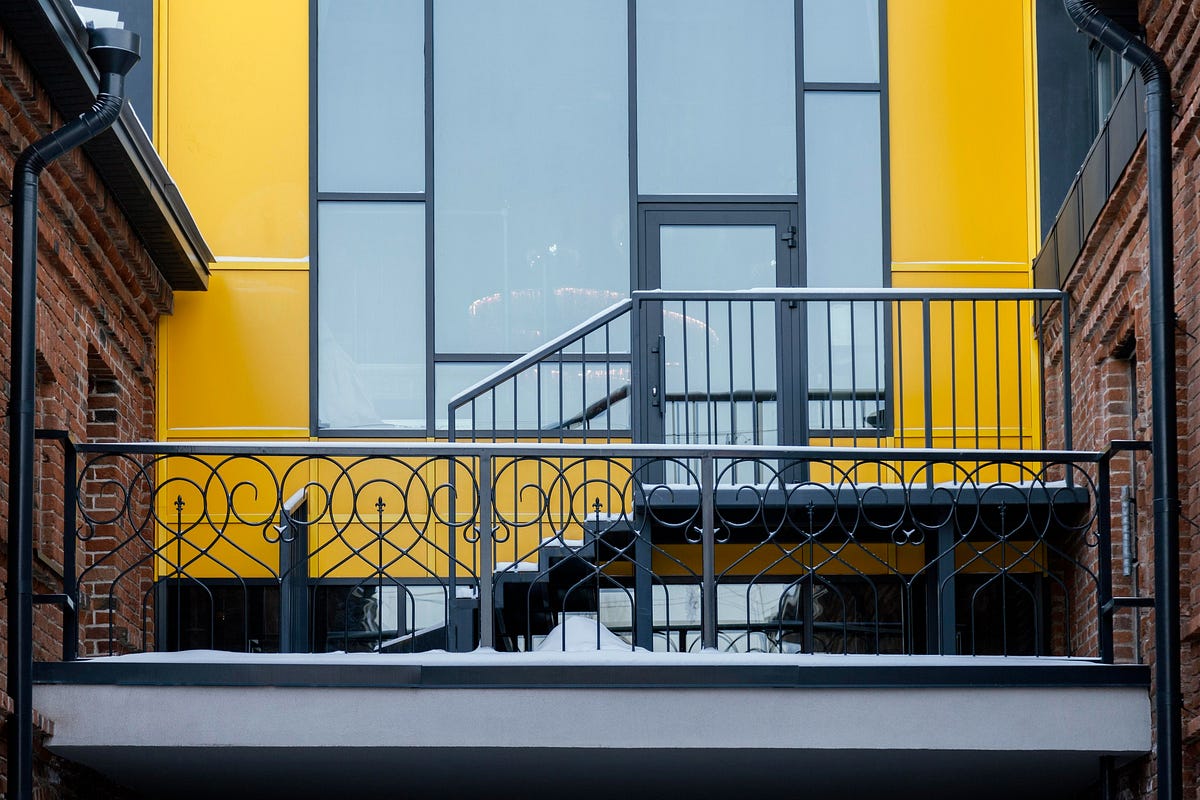 Exterior Glass Railings A Modern and Stylish Way to Protect Your Home