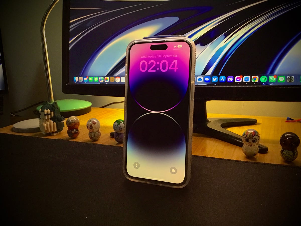 iPhone 14 Pro Max Review From Ex-iPhone XR User: A Worthy of an Upgrade? |  by Christopher Reno Budiman | Mac O'Clock | Medium