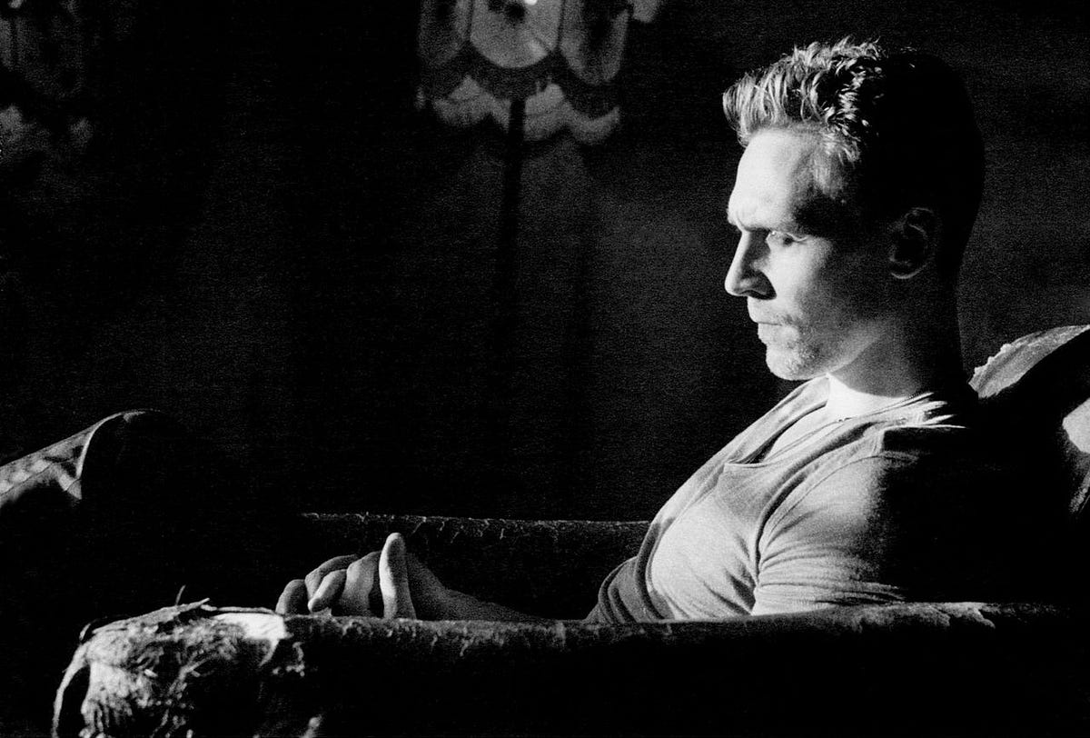 Tom Hiddleston and the New Era of Sexy | by Isabella Chen | Medium