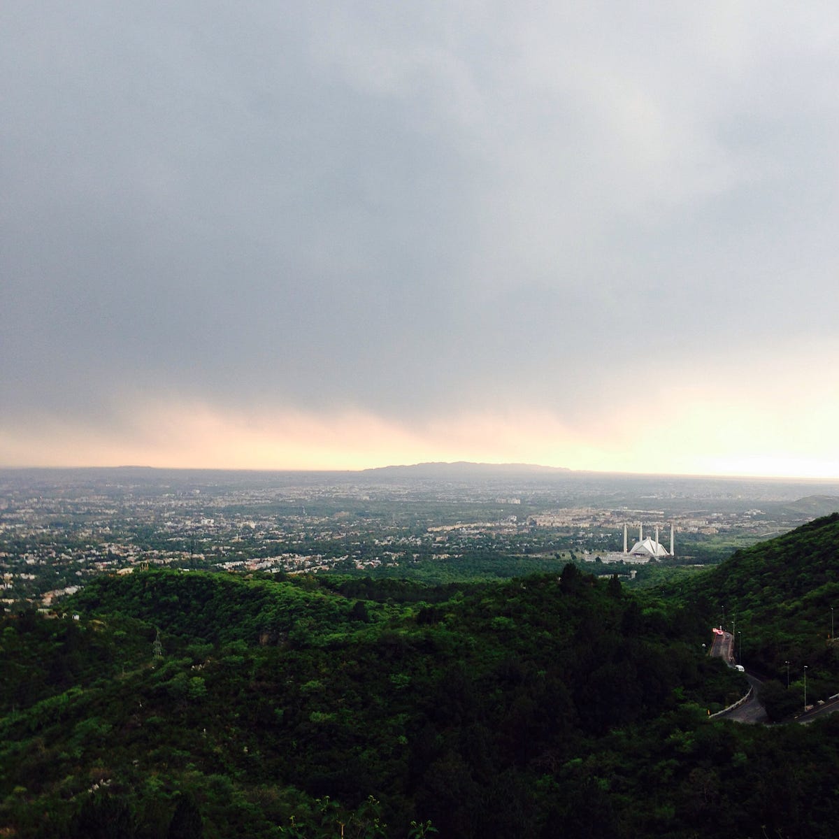 Unpredictable Weather Of Islamabad By Arslan Zahid Medium unpredictable-weather-of-islamabad-by-arslan-zahid-medium
