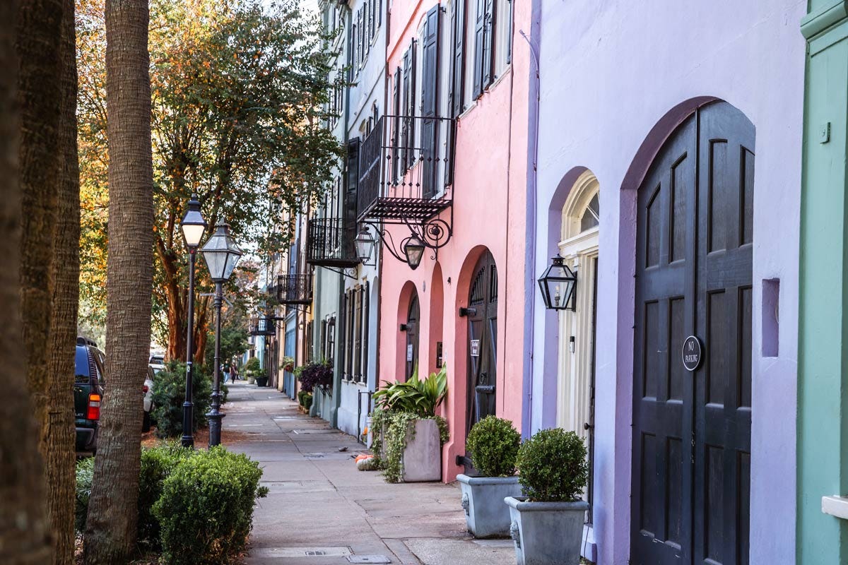 Embark on a Charleston History Tour with Old Walled City Tours - Old 