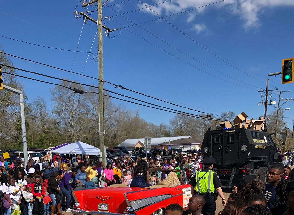 kentwood mardi gras parade 2025