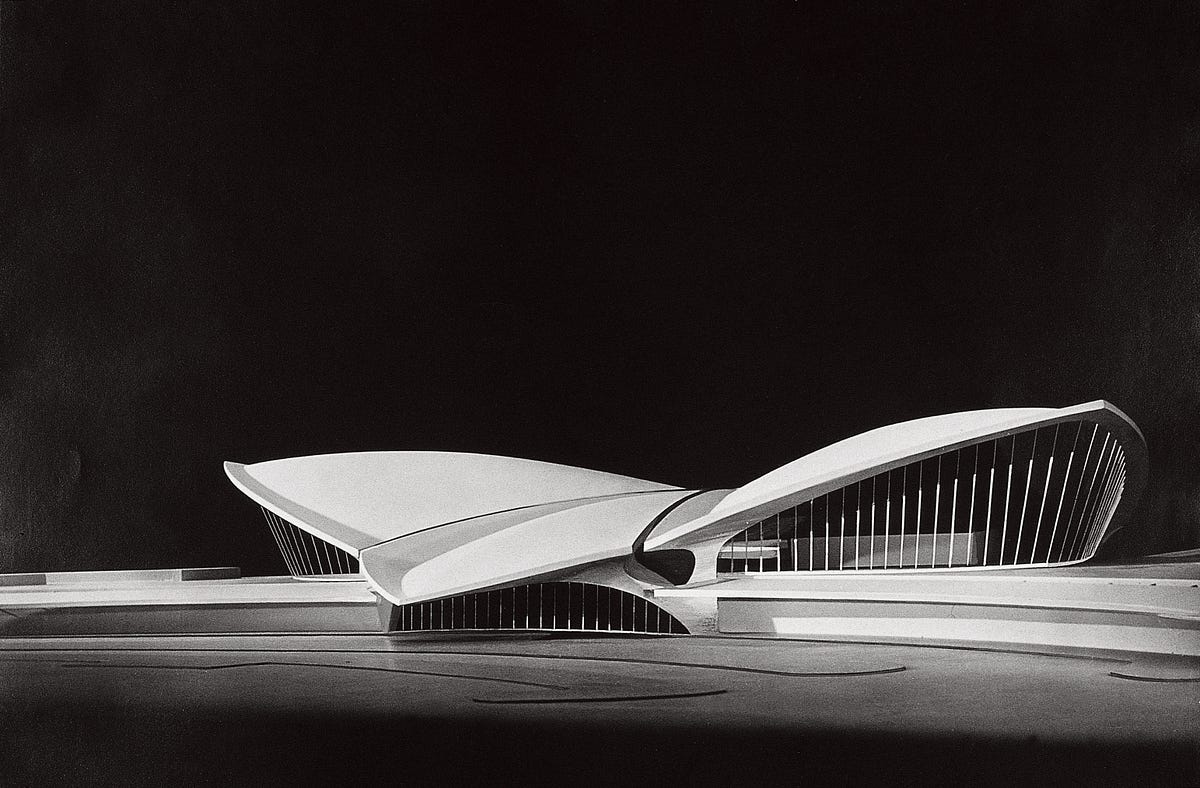 高評価 EERO SAARINEN：SHARING THE FUTURE ハードカバー