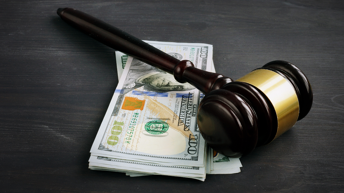 Understanding Court Ordered Attorney Fees in Illinois Divorce Cases by Anderson Boback Understanding Court Ordered Attorney Fees in Illinois Divorce Cases by Anderson Boback