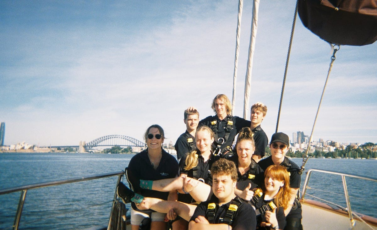 What do youth sailing camps provide? by Young Endeavour Medium