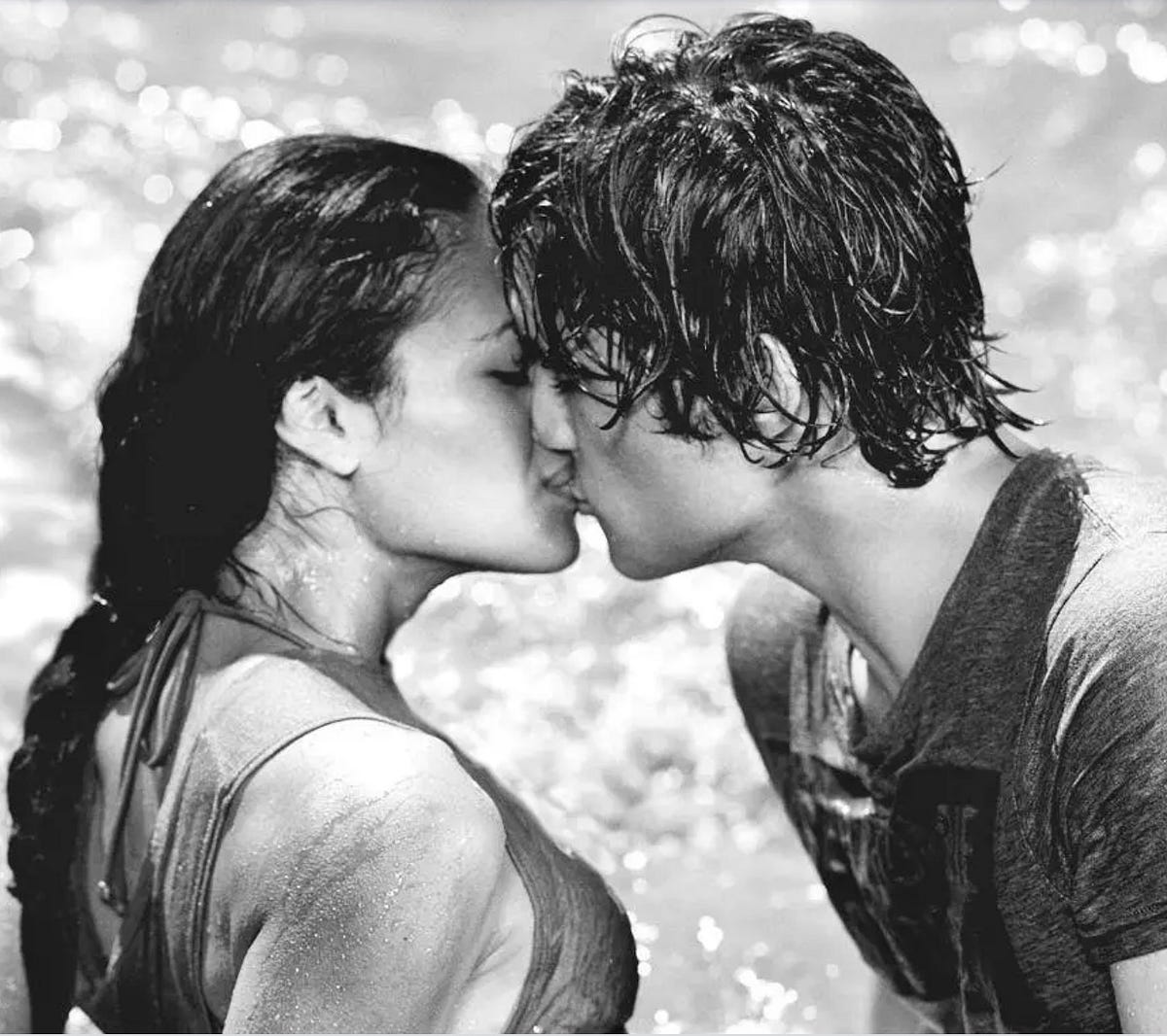 Resurrecting an iconic brand: Abercrombie and Fitch | by Valecia Lee |  Medium