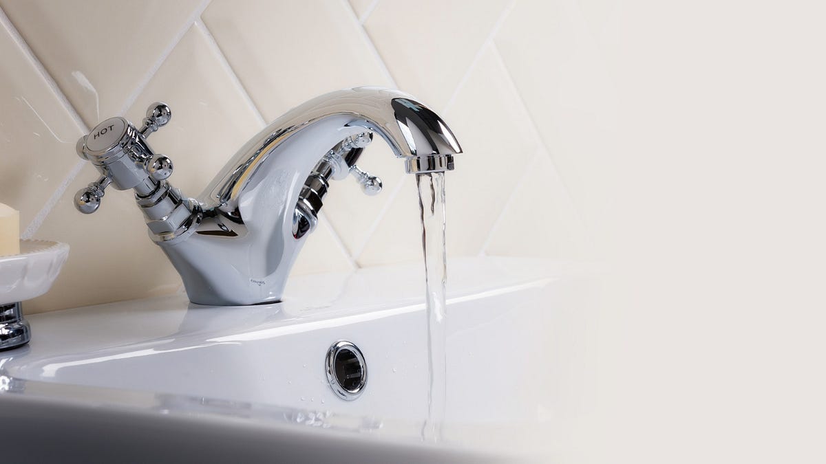 A Guide to the Replacement of a Bath Mixer Tap The Bathroom Can Be