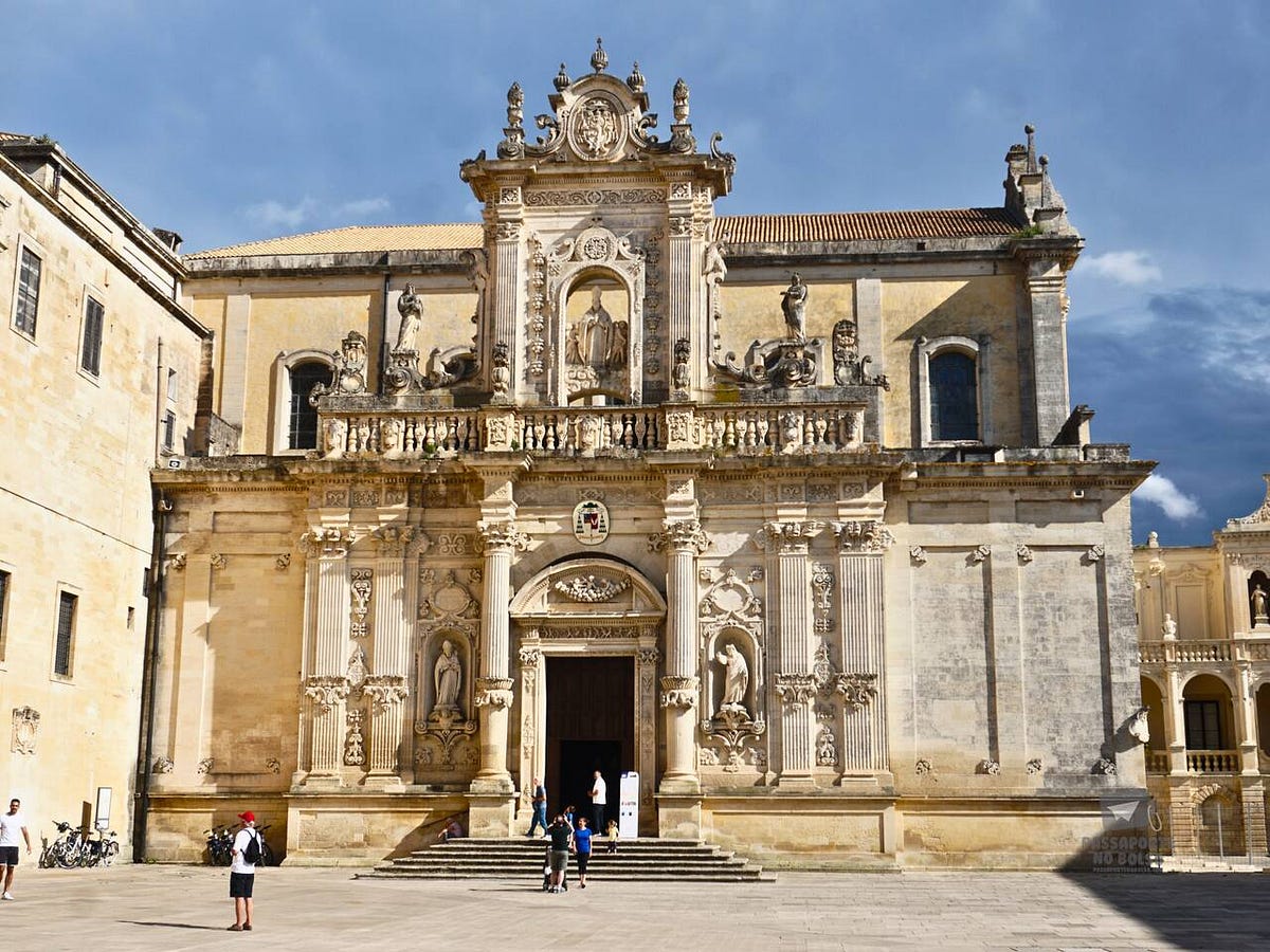 What to do and visit in Lecce in one day (Italy) by Passaporte No