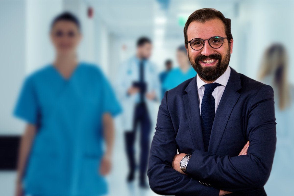 Robotic Thymectomy in London for Myasthenia Gravis: Symptoms, Surgery and Recovery Explained