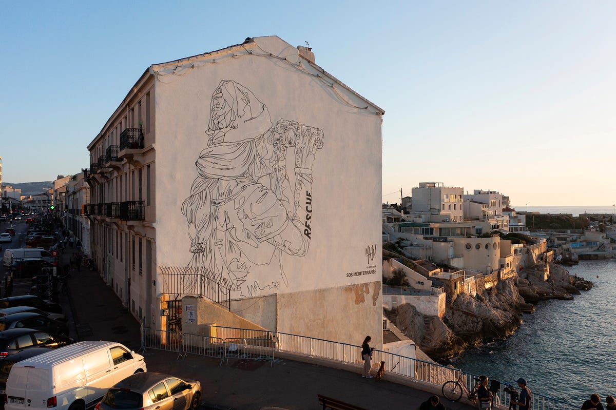 FRESH: A Horizon of Hope: Mahn Kloix’s Mural in Marseille