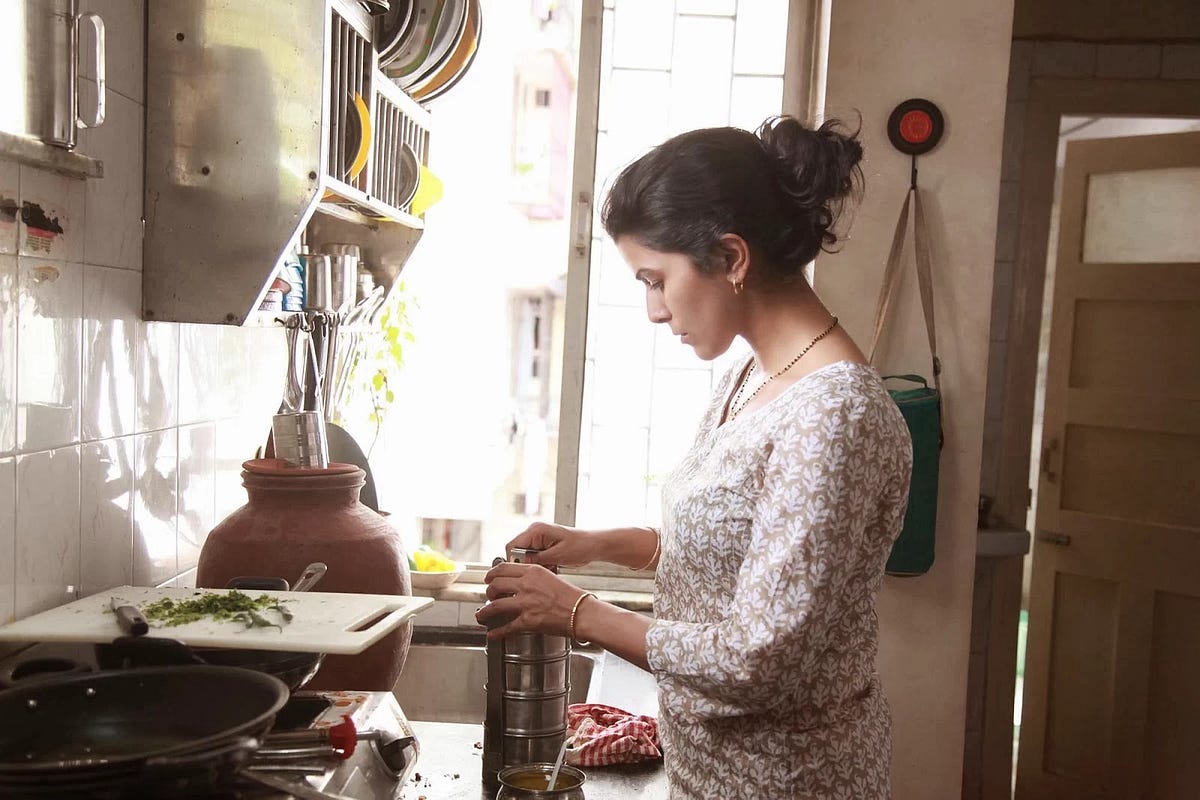 Top 6 crises faced by Indian housewives | by Sharanya Munsi | Medium