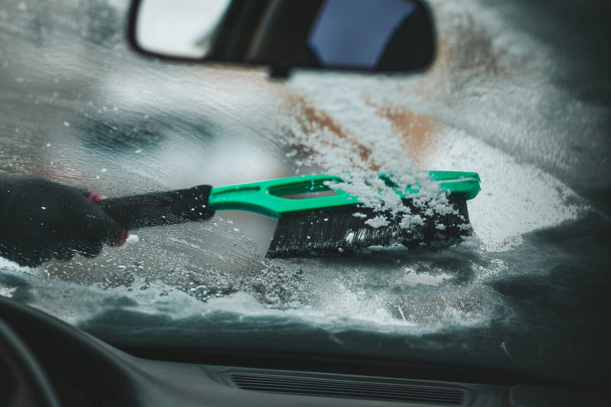 What you Should Know About DeIcing your Cars Windshield What you