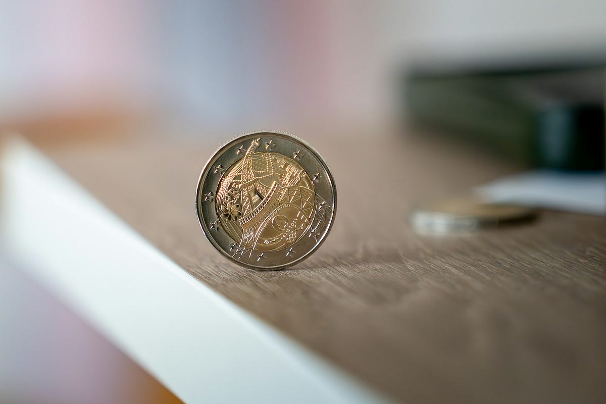Mocks and contract testing are two sides of the same coin | by Laurent ...
