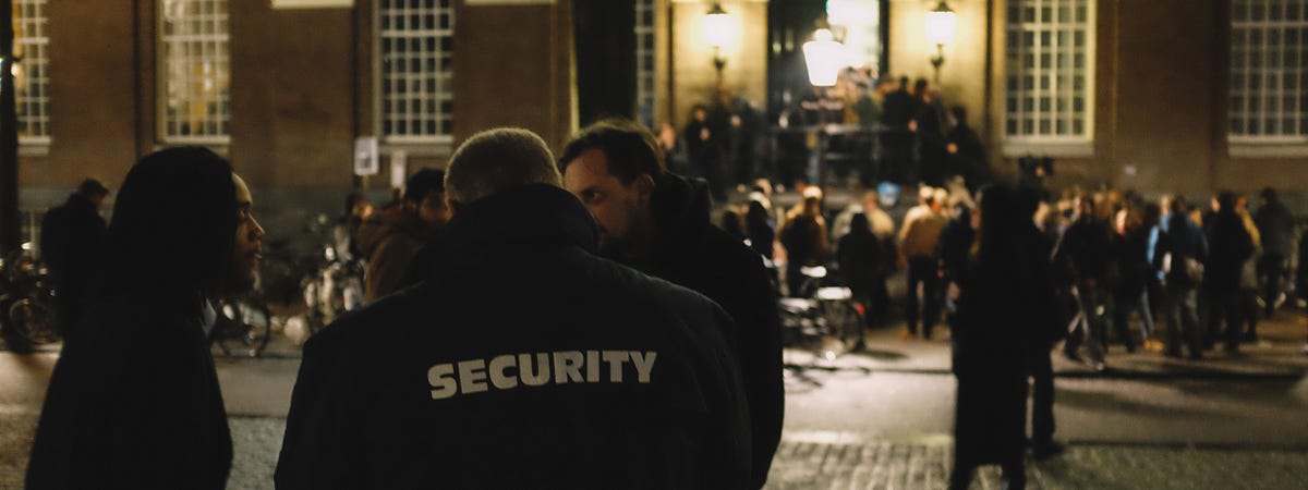Wie is de baas van het Maagdenhuis? | by Matthisk Heimensen | Medium