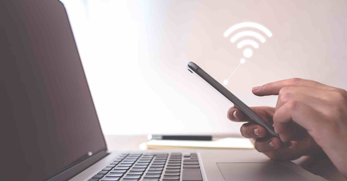 Can You Use Mobile Hotspot on a Plane? by Veronica Hanson Medium