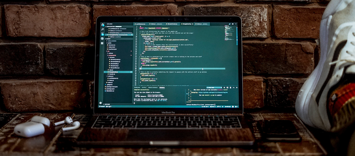 Most popular web frameworks for Python | by Manpreet Singh | Medium