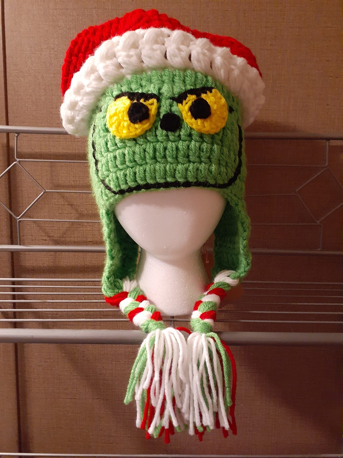 Grinch Inspired Crocheted Hat By Laurie Denton Aug 2024 Medium 1*TKXtlwPBu6iFZPg8R8Ohsw