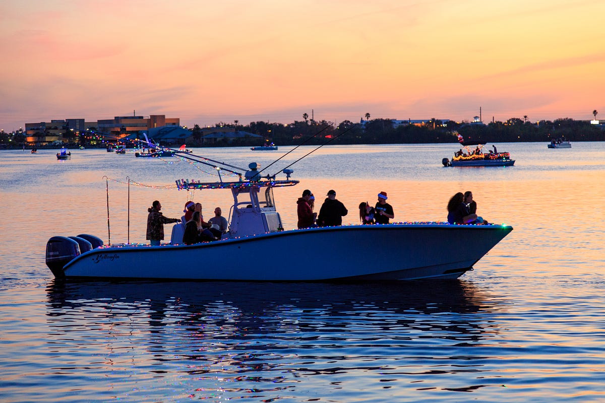 2017 Merritt Island Boat Parade!. All Photos by Lacie Slezak by Lacie
