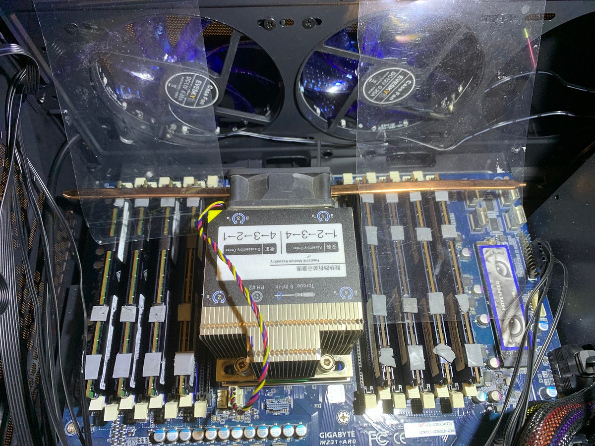 Local DeepSeek-R1 671B on $800 configurations | by Wei Lu | Mar, 2025 | Medium