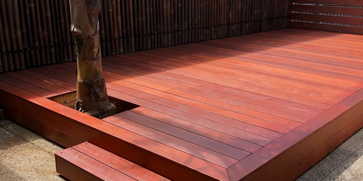 What is the best way to maintain composite decking? by Out Deco