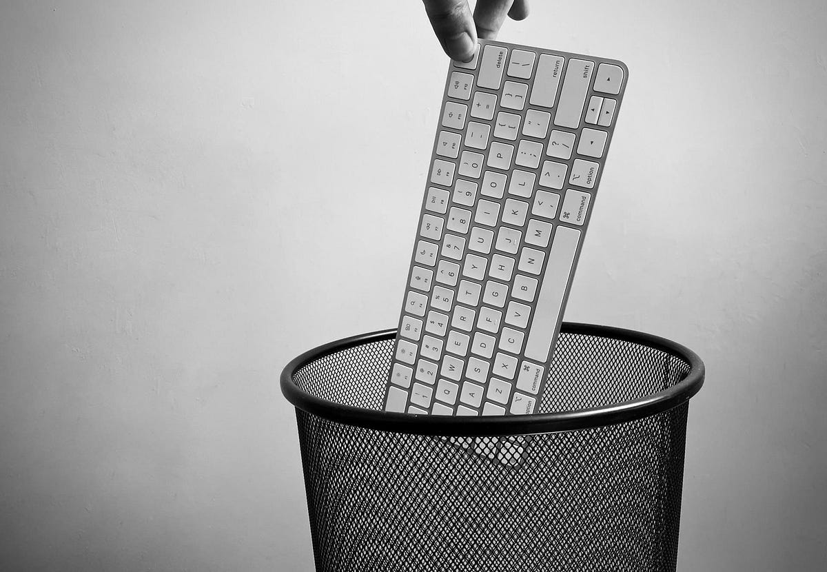 Apple Magic Keyboard With Touch ID Is A Costly Mistake By Clark apple-magic-keyboard-with-touch-id-is-a-costly-mistake-by-clark