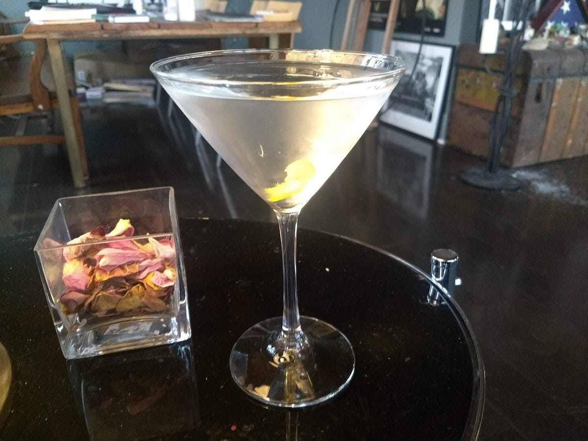 The Ten ‘Rules’ of Martinis. My name is Martin and I drink martinis