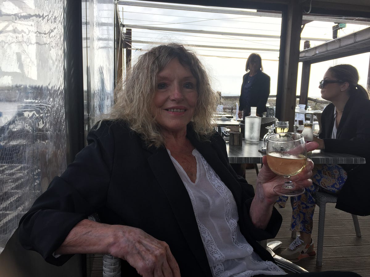 why-is-my-right-knee-taking-so-long-to-heal-by-janice-macdonald