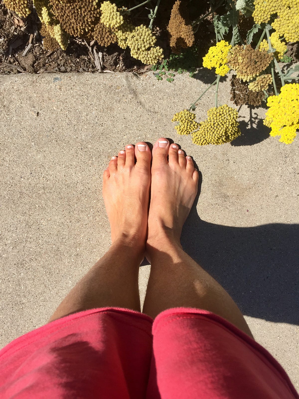 Footsteps To Wellness: The Benefits Of Walking Barefoot You Need To Know -  ACTIV LIVING COMMUNITY