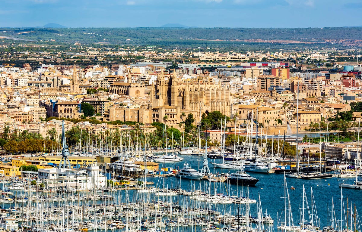 Discover the Allure of Palma de Mallorca: A Vibrant Mediterranean Gem 