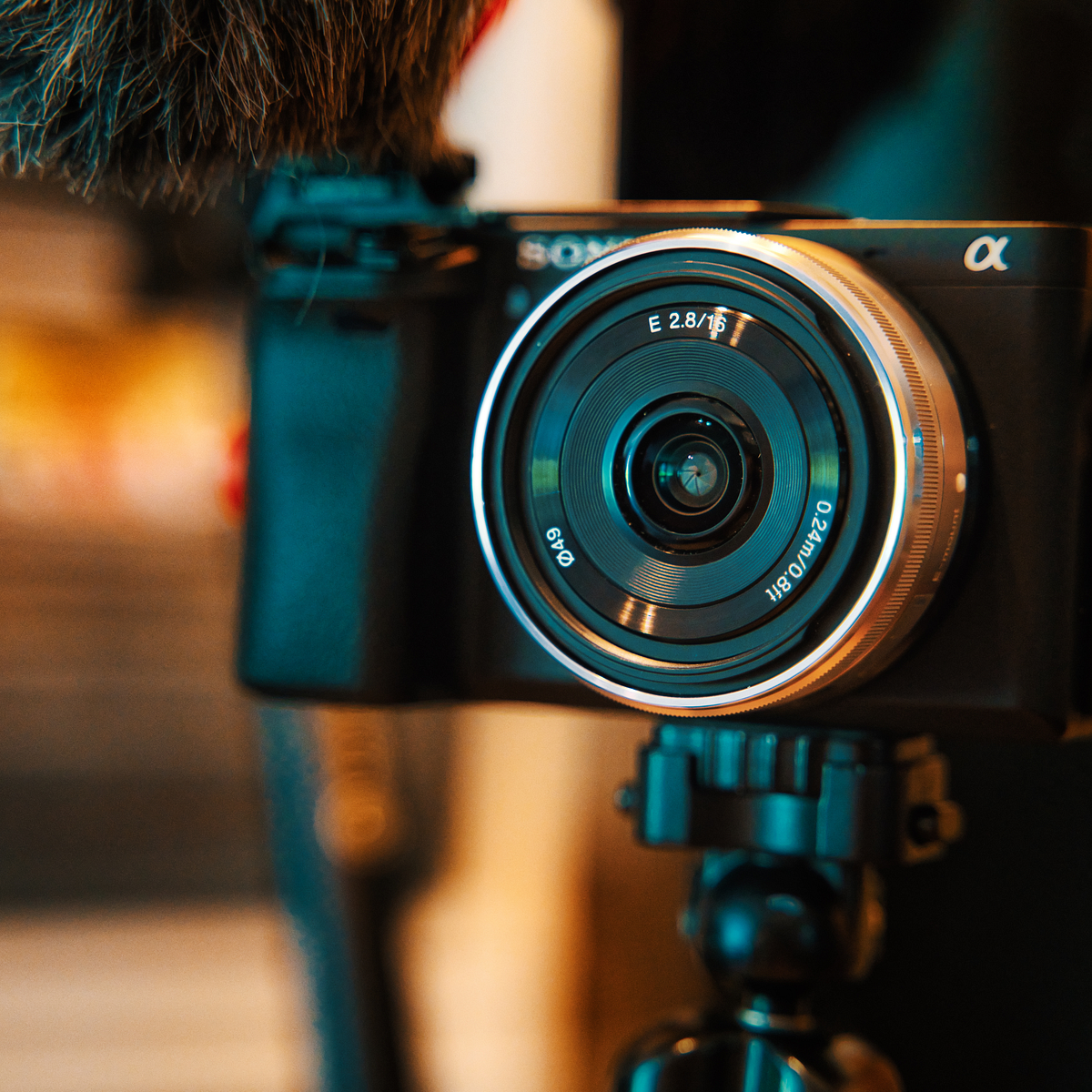 Ultimate Guide to Vlogging Cameras in 2024 | by Promatic Ai Tools ...