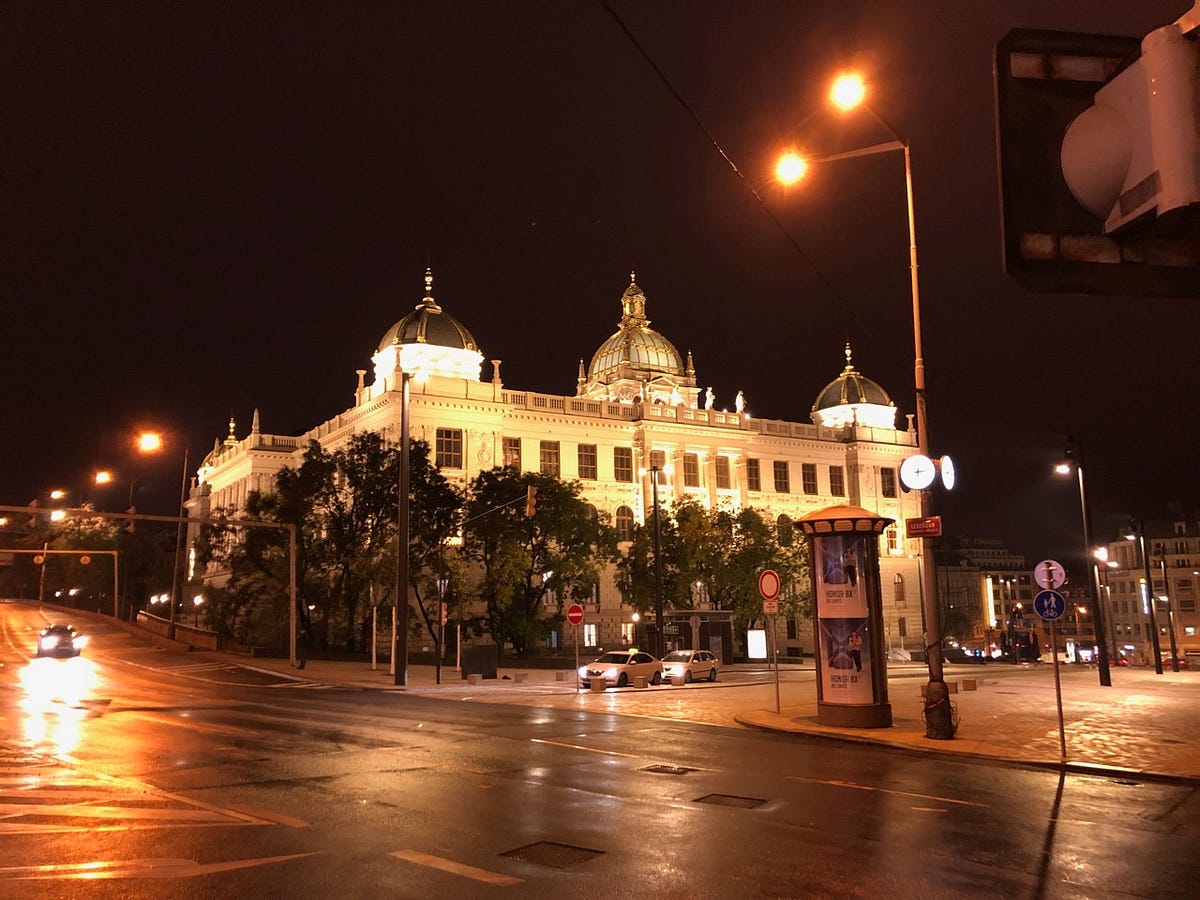 프라하에서 보내고 싶었던 편지. *본 블로그 포스팅은 프라하에서 열린 이더리움 파운데이션의 Devcon… | by Sung Ho  Ryan Kim | 해시드 팀 블로그 | Medium